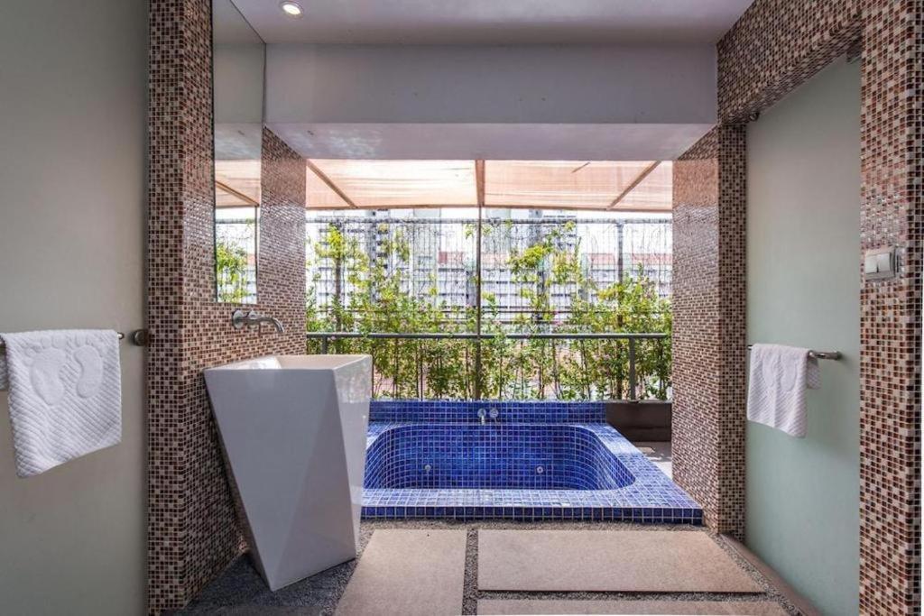 Reddoorz Hotel Plus @ Little India Singapore Exterior photo