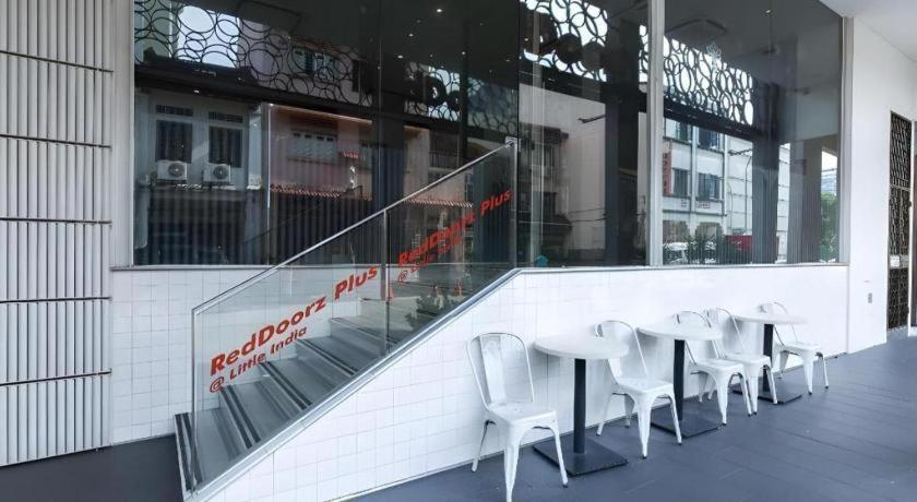 Reddoorz Hotel Plus @ Little India Singapore Exterior photo