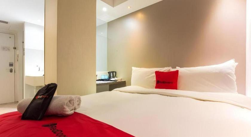Reddoorz Hotel Plus @ Little India Singapore Exterior photo
